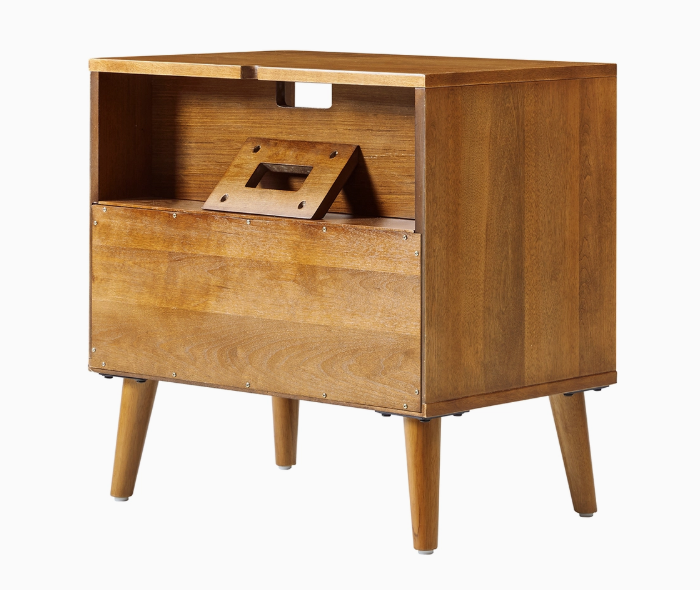 Arestor Nightstand