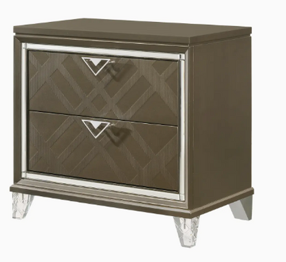 Skylar Nightstand